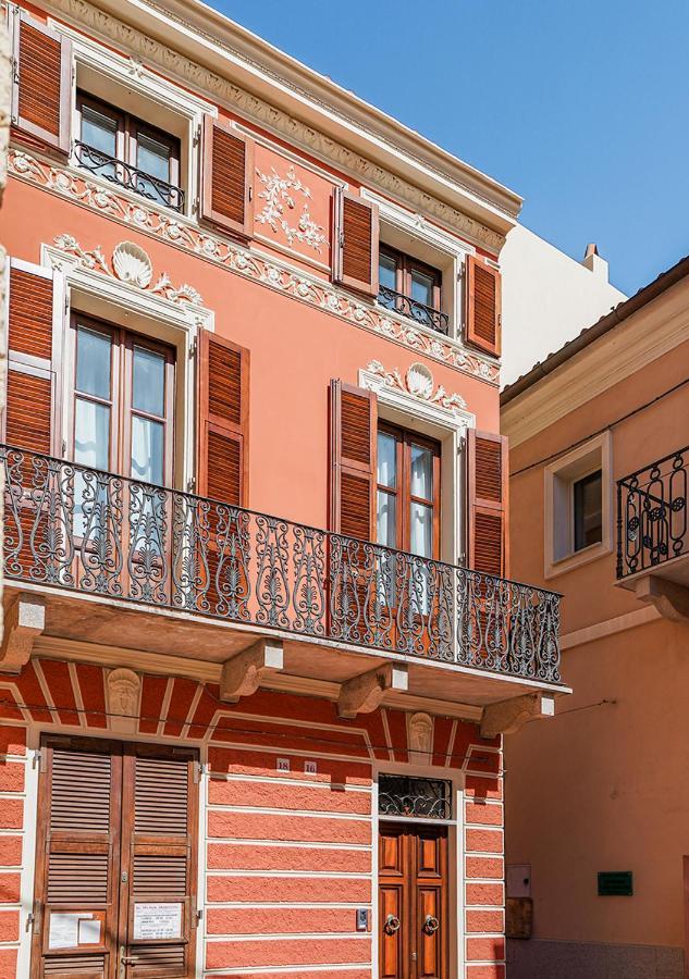 Ad Oriente Hotel La Maddalena  Bagian luar foto