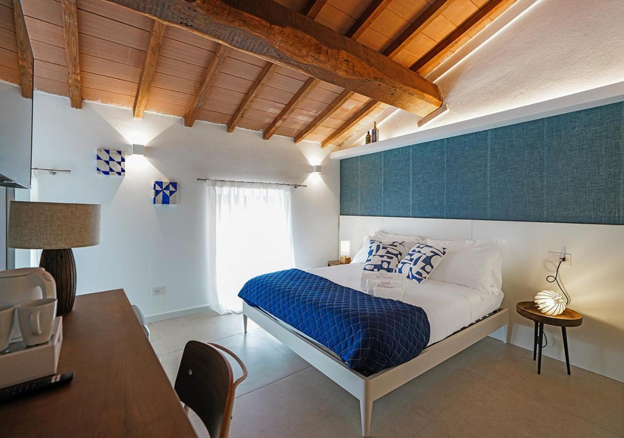 Ad Oriente Hotel La Maddalena  Bagian luar foto
